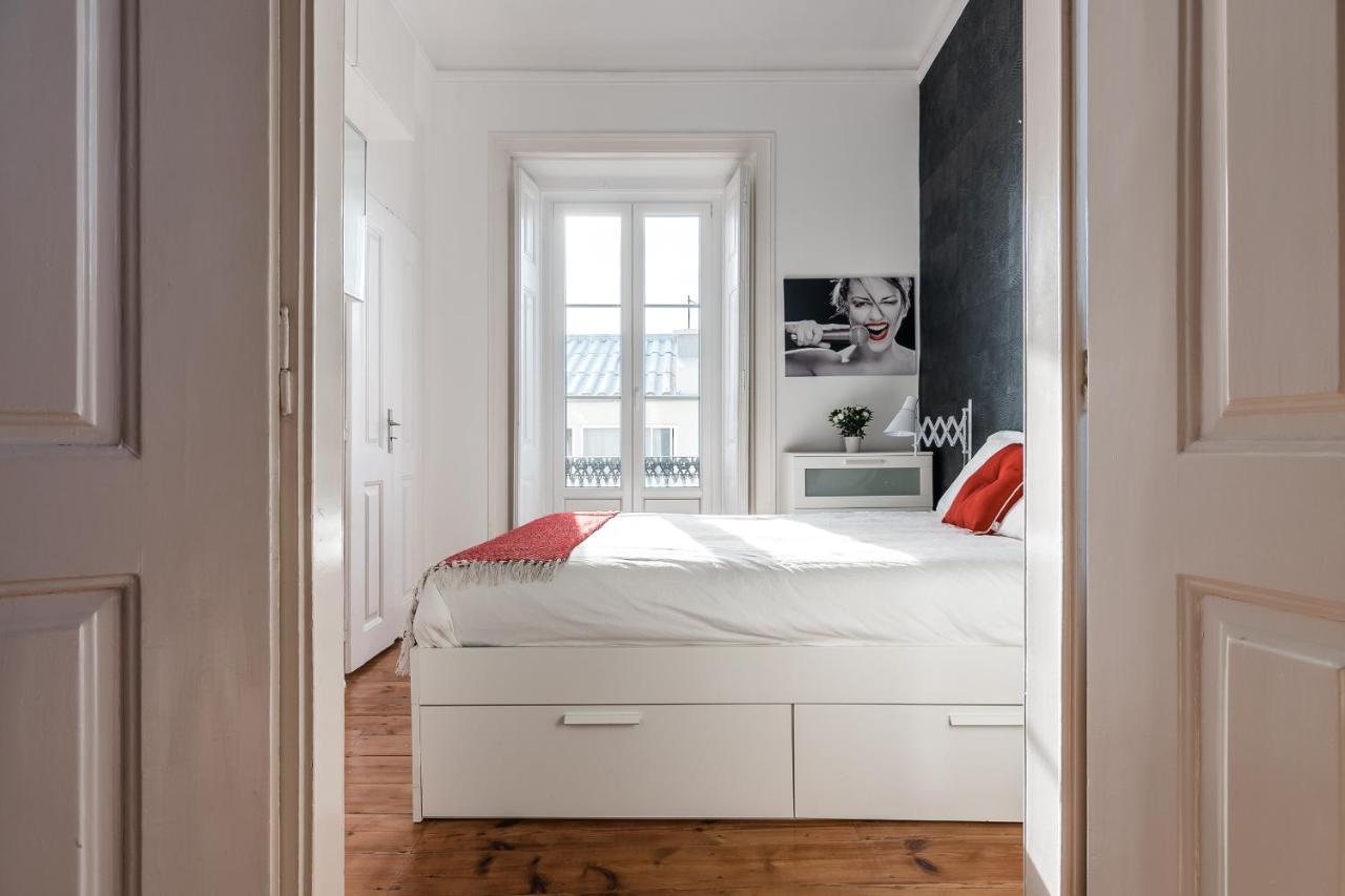 Elegant 3 Bedroom Flat With View In Principe Real Lisboa Exterior foto