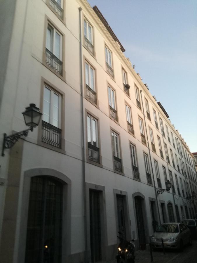 Elegant 3 Bedroom Flat With View In Principe Real Lisboa Exterior foto